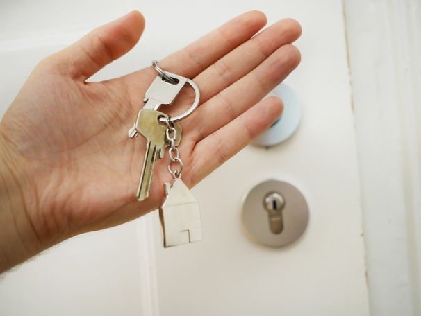 https://JeanineVolpe.StopRentingStartOwning.com